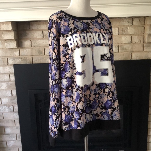 Forever21 Brooklyn Black Purple Floral Crewneck No 95 Pullover size 3X - Picture 7 of 11